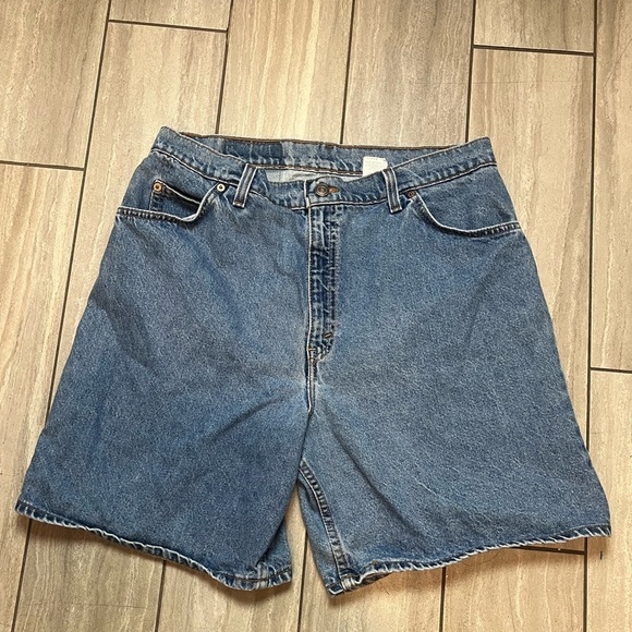 VINTAGE 1990’S 36951 LEVIS ORANGE TAB HEMMED RELAXED SHORTS MENS 33” - Picture 3 of 7